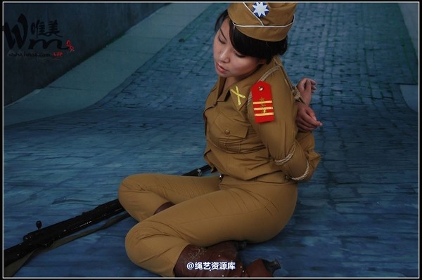 唯美之家 - 08-05-07特务 第 388 张图片