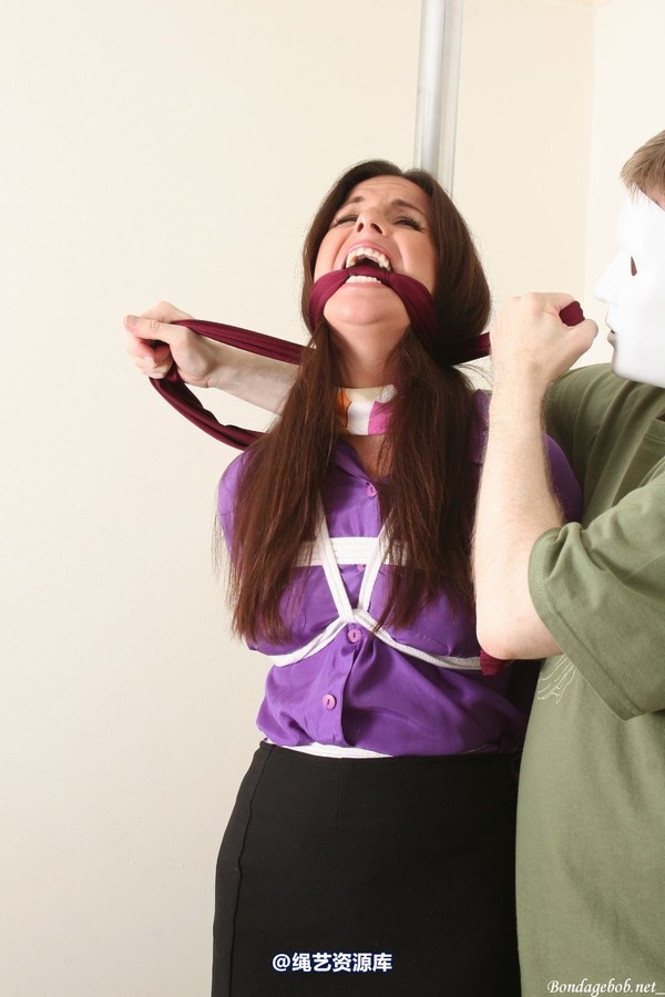 bondagebob - Kobe Lee Gagged! 第 44 张图片