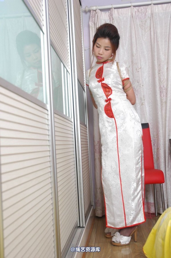 唯美之家 - 丽莎旗袍五花2010-7-24 第 97 张图片