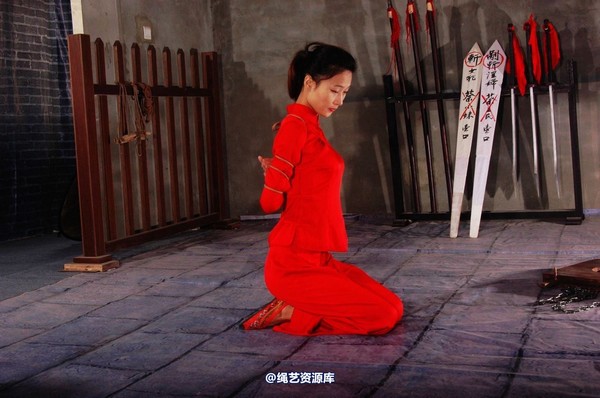mj影视 - 倾心 玲珑女囚 第 206 张图片
