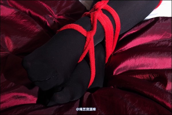 simplytied - Getting ready at hotel 第 27 张图片