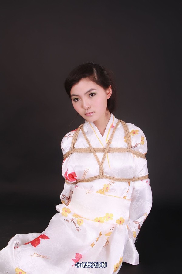 神艺缘 - 053-雨婷--和服 第 28 张图片