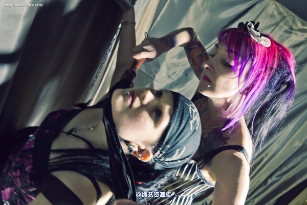 limitedaudience - 2012 beckykat loltaru domination 3 第 8 张图片