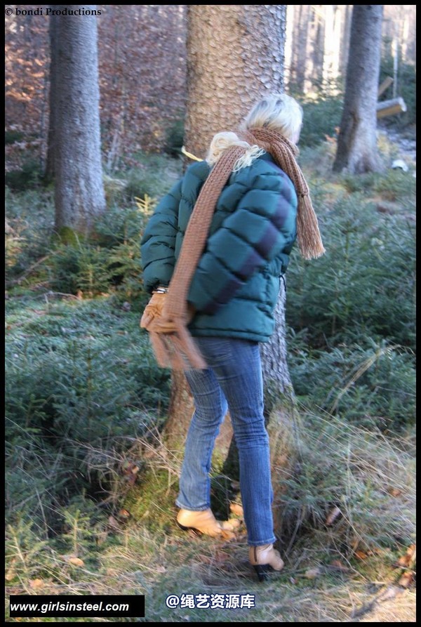 girlsinsteel - In the forest 第 19 张图片