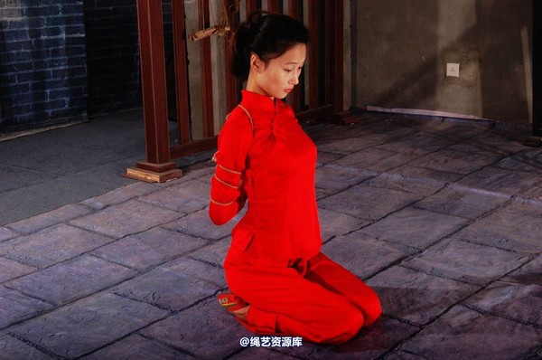 mj影视 - 倾心 玲珑女囚 第 211 张图片