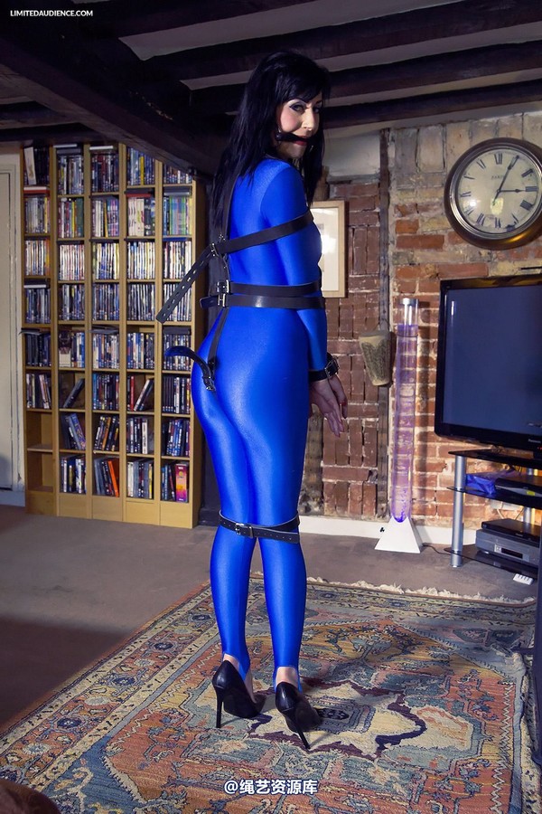 limitedaudience - 2014 nyxon lycra captive 2 第 5 张图片