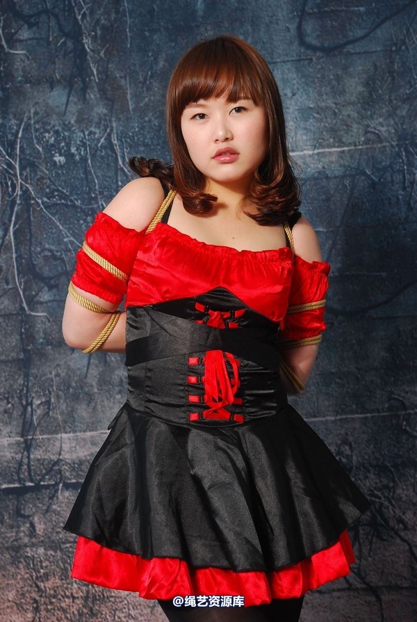 唯美之家 - 新模小芸女仆装 第 84 张图片