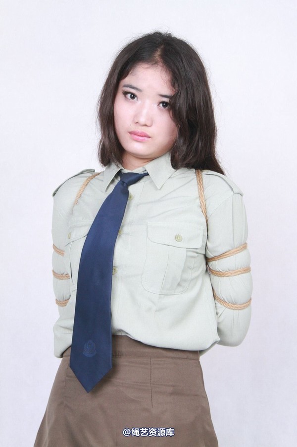 胜景山庄 - 175-红秀军统服 第 3 张图片