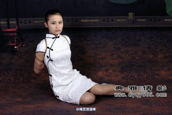 典雅倩影 - 012-典雅倩影美女丽莎旗袍 第 84 张图片