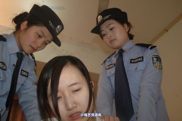唯美之家 - 2010-1-24下跪 第 64 张图片