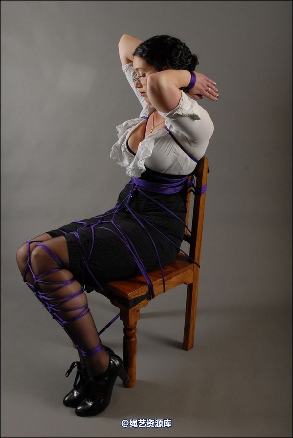 simplytied - Secretary with corset 第 15 张图片