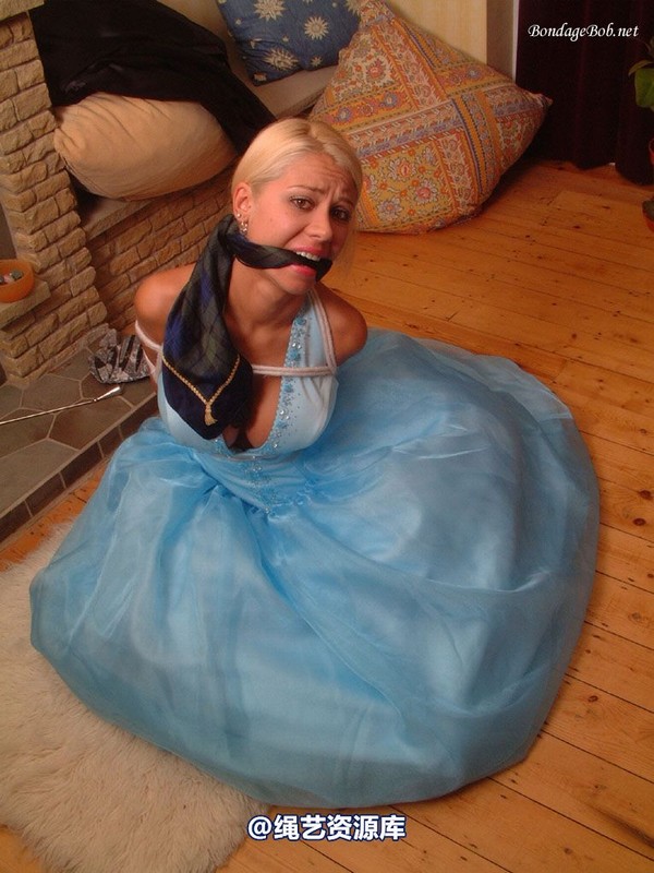 bondagebob - Petra Not having a ball 第 41 张图片
