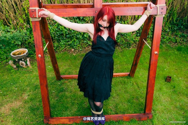 limitedaudience - 2014 syrah lee experiencing the cross 2 第 19 张图片