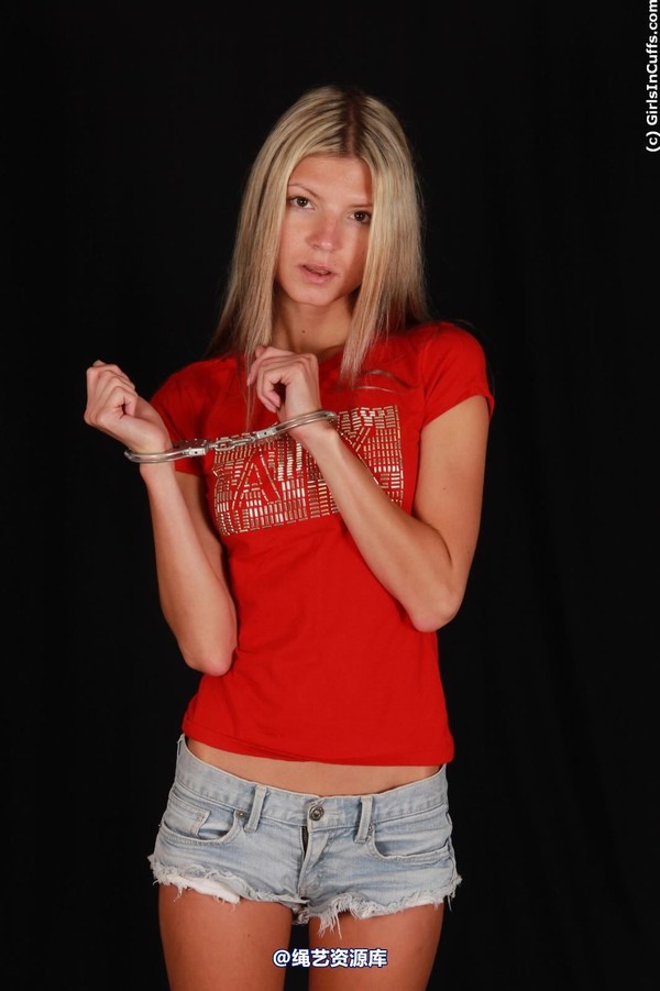girlsincuffs - gic582 第 1 张图片
