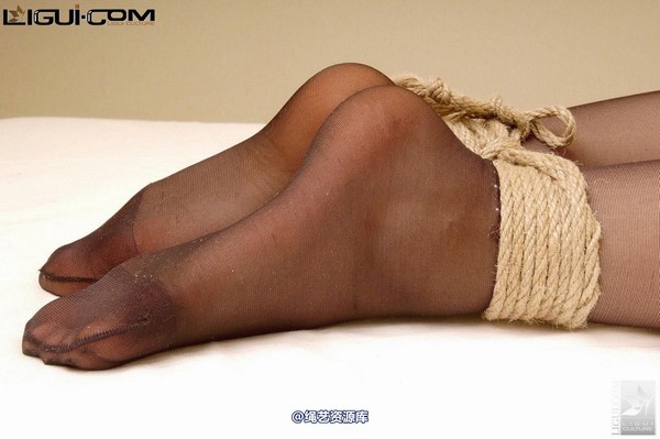 丽柜美束 - 2008-11-07 露露 5 第 32 张图片