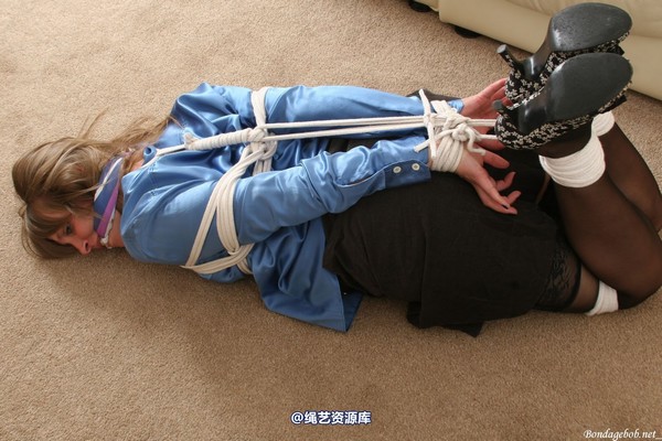 bondagebob - Sapphire Blu Hogtied 第 103 张图片