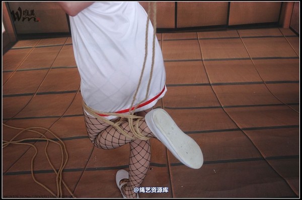 唯美之家 - 2008-11-5萱萱护士装 第 27 张图片