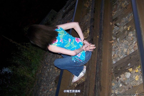 cuffedoutdoors - cod191 第 4 张图片