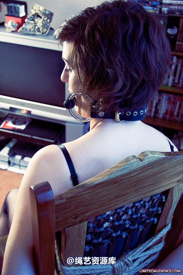 limitedaudience - 2009 ellie west caught and tamed 2 第 5 张图片