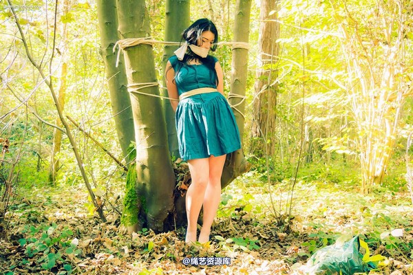 limitedaudience - 2015 stacey von in the forest 2 第 20 张图片