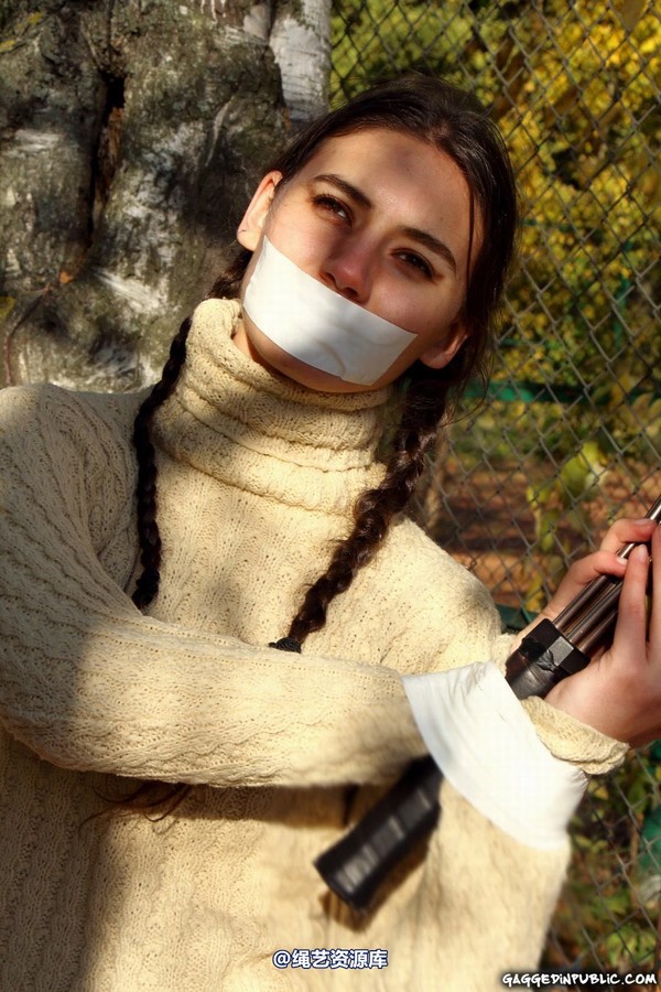 gaggedinpublic - gip421 第 69 张图片