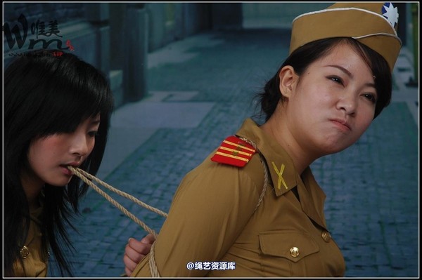 唯美之家 - 08-05-07特务 第 244 张图片