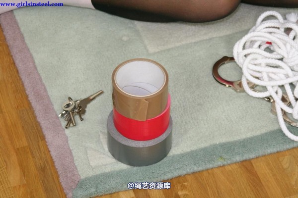 girlsinsteel - Sophia and the tape problem 第 34 张图片