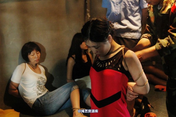 mj影视 - “XX市夏季严打活动纪实”剧照 第 44 张图片