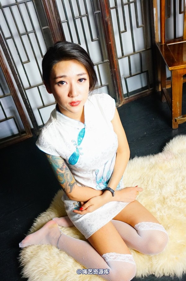 dk13美束馆 - 9.19-红袖白旗袍B-110P 第 76 张图片