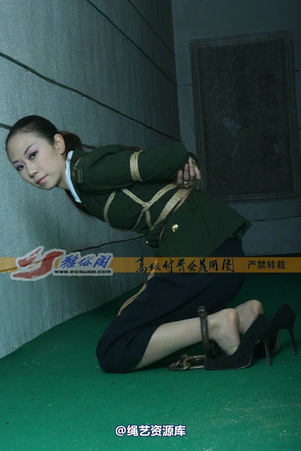 雅俗阁 - 20070419雅雯警服 第 18 张图片