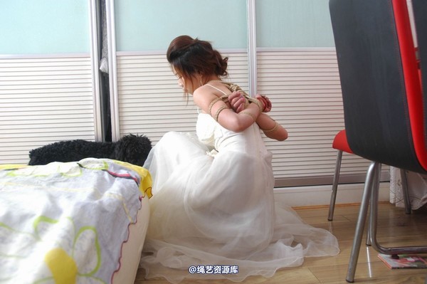唯美之家 - 丽莎婚纱捆绑2010-7-8 第 162 张图片