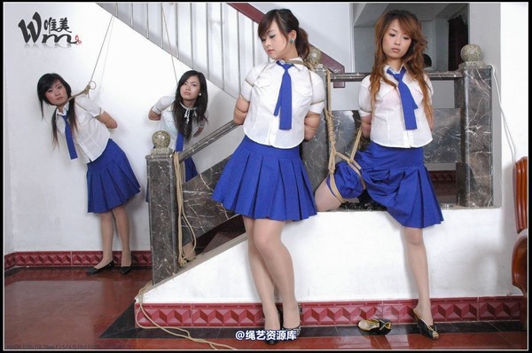 唯美之家 - 2008-09-24制服群绑 第 99 张图片