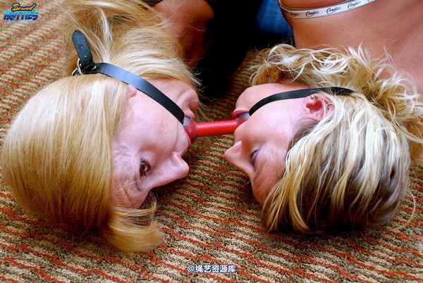 boundhotties - Dakota & Karinne 2 第 13 张图片