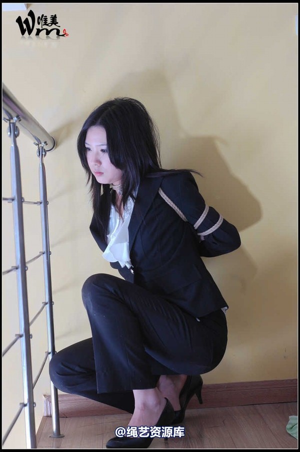 唯美之家 - 雪儿制服2010-3-13 第 26 张图片