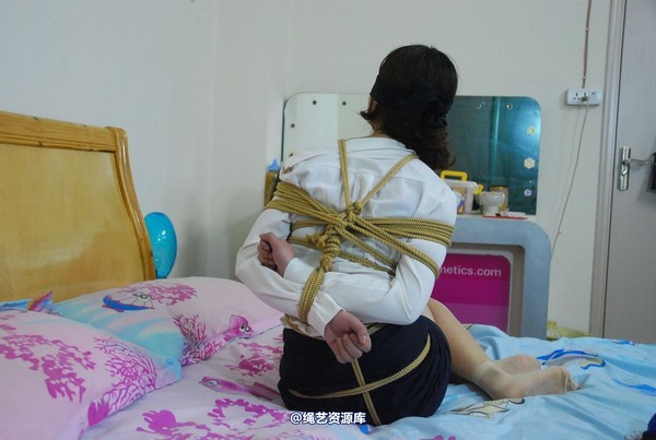 唯美之家 - 小优职业装 第 8 张图片