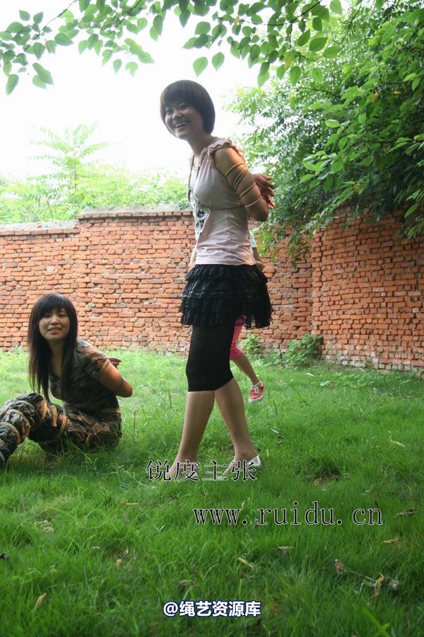 锐度主张 - 2009年第31期捆绑图（2009.7.12）模特： 心心 小爱 第 76 张图片