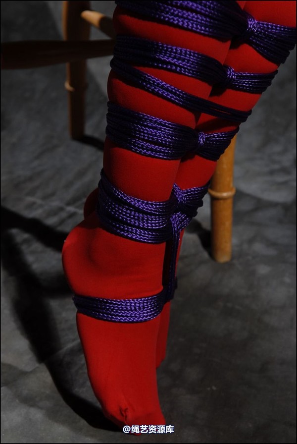simplytied - Jinx and more red 第 26 张图片