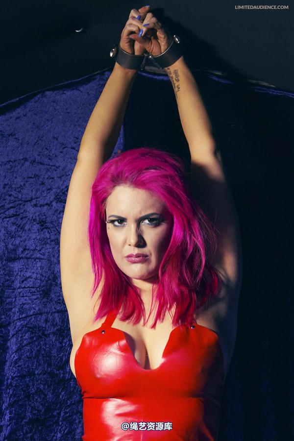 limitedaudience - 2013 elle an unusual evening 2 第 35 张图片