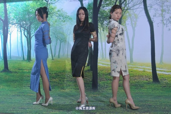 mj影视 - 三大模特争秀1 第 301 张图片