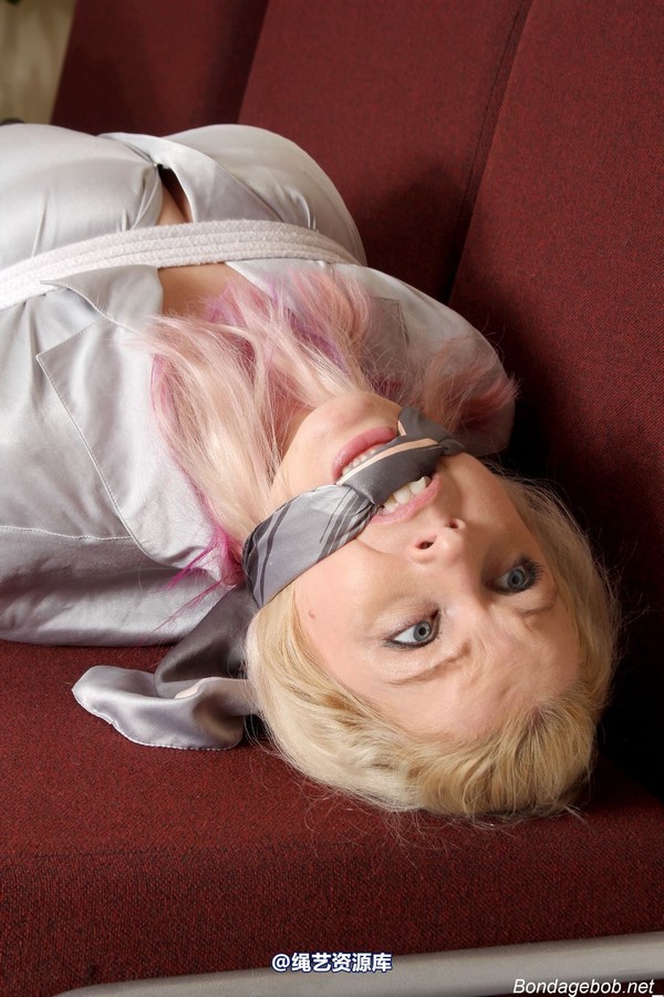bondagebob - Temptress Kate The waiting Room 第 64 张图片