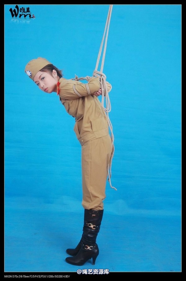 唯美之家 - 2008-11-05萱萱特工装 第 54 张图片