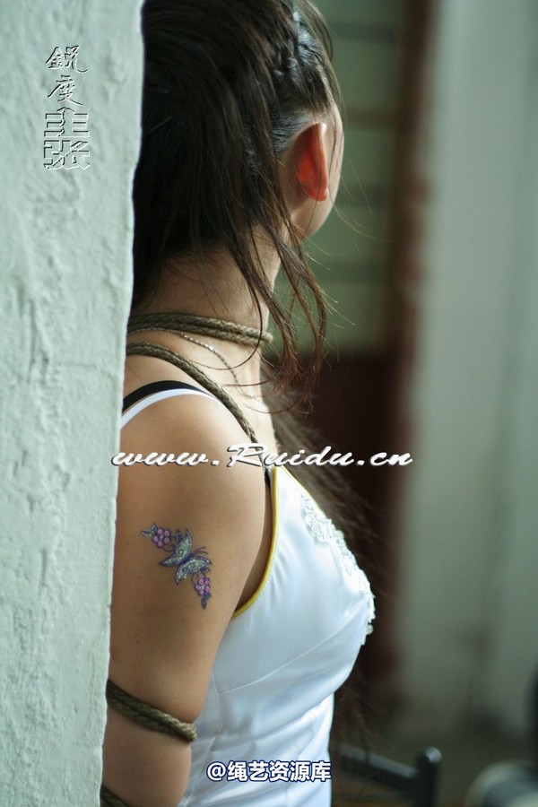 锐度主张 - 婷婷和嫣儿KB悬吊 第 350 张图片