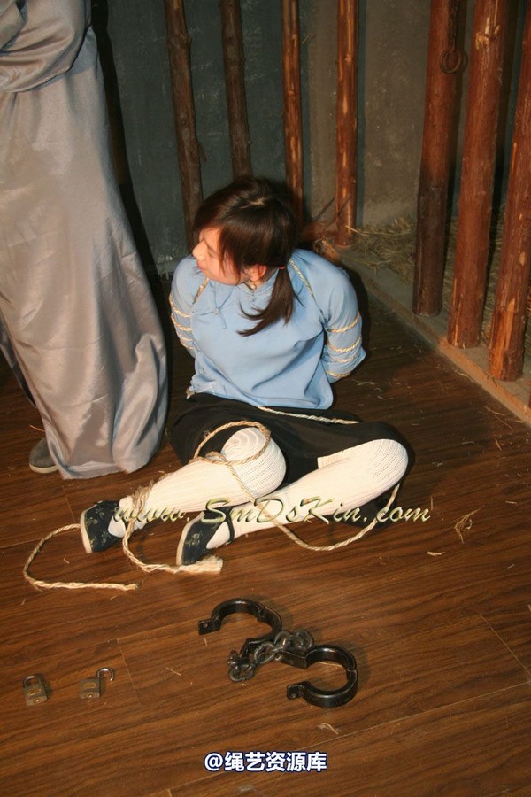 锐度主张 - 2009年第09期捆绑图（2009.2.19）模特：蕾蕾 第 34 张图片