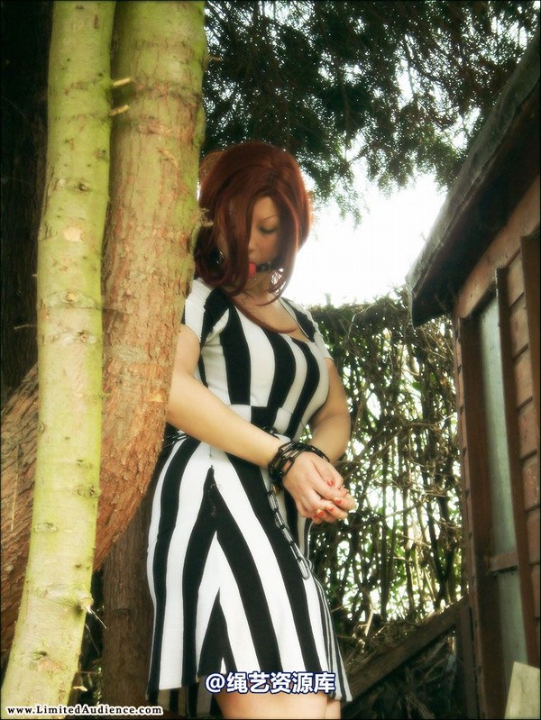 limitedaudience - 2007 nattsuko chained to tree 第 12 张图片