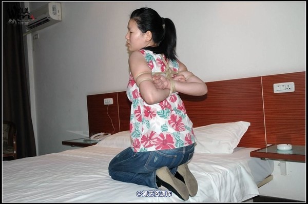 唯美之家 - 2009-9-18新模特（莎莎） 第 30 张图片