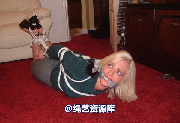 bondagebob - Angelica Vamp Secretary 4 第 21 张图片