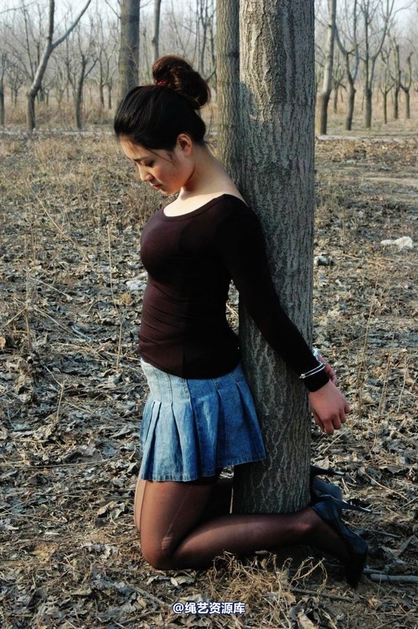 mj影视 - 2013-3-4陈沫踏青 黑丝美女最终的不归路 第 184 张图片