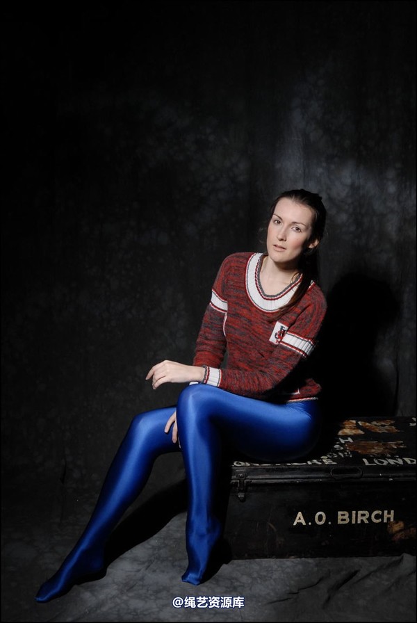 simplytied - Very nice blue tights 第 2 张图片