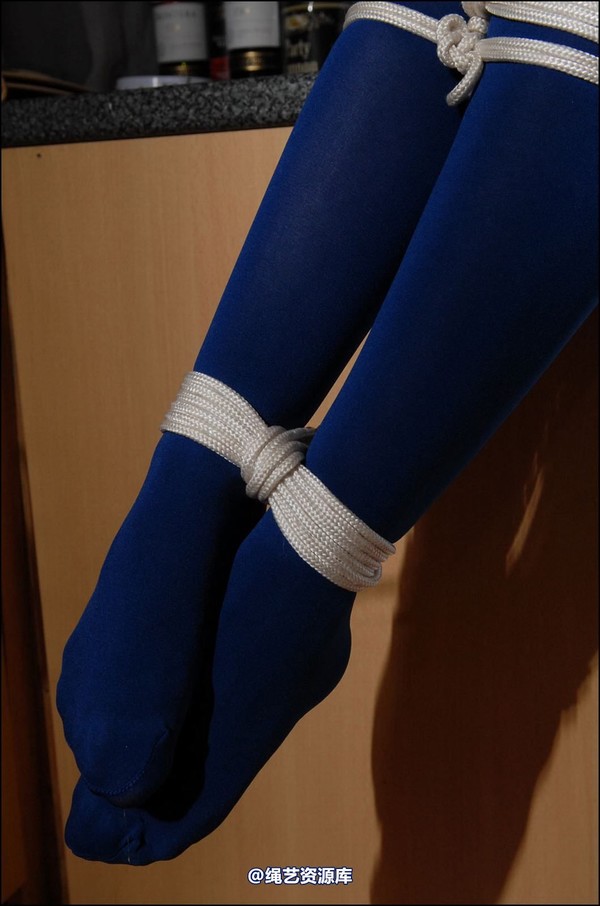 simplytied - RR is feeling blue 第 34 张图片