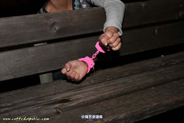 girlsinsteel - Cold in the night 第 68 张图片